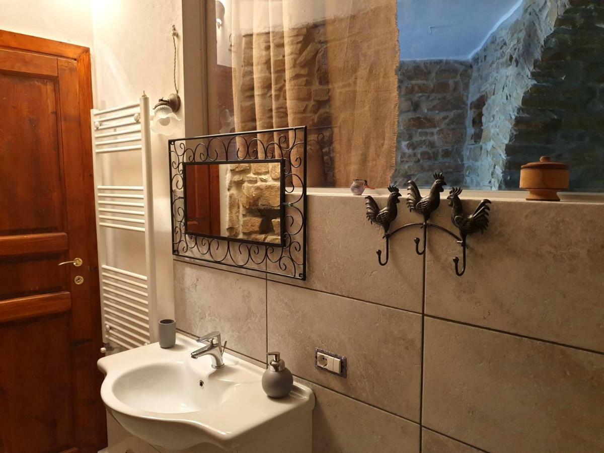 Ferienwohnung Casa Contadina Castelmezzano Exterior foto
